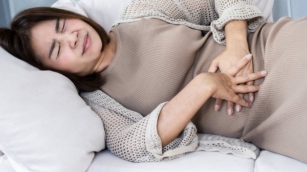 Recurrent Right Upper Abdominal Pain | Causes & Treatment